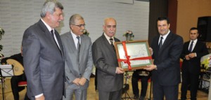 Başkan öğretmenleri yemekte ağırladı
