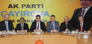 Çayırova'da Türker'li toplantı
